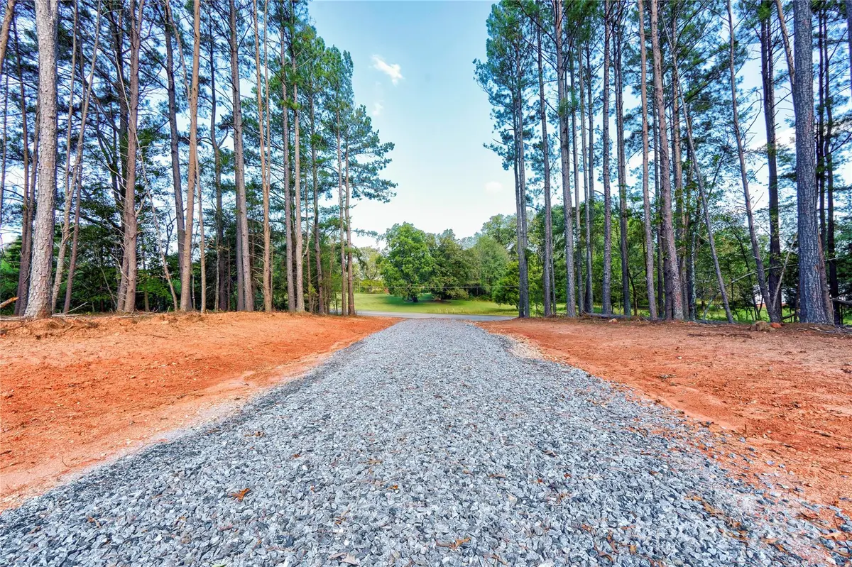 3533 Jolley RD, Mooresboro, NC 28114