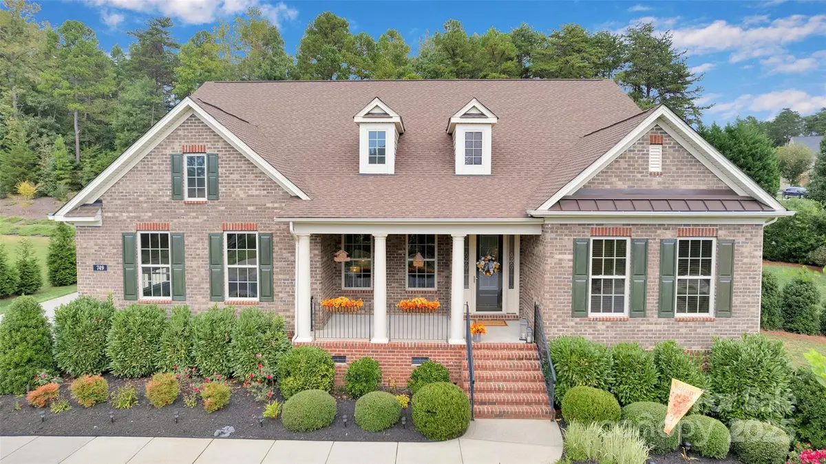 749 Pela Vista CT, Fort Mill, SC 29715