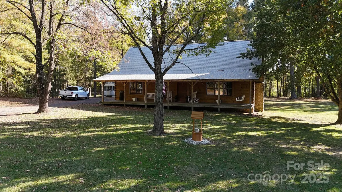 2882 Centergrove RD, Kannapolis, NC 28083