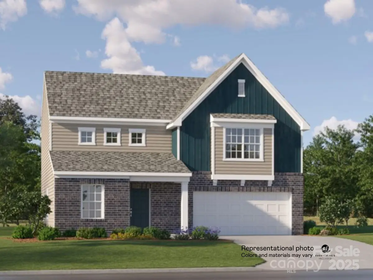 1729 Little York CIR, Edgemoor, SC 29712