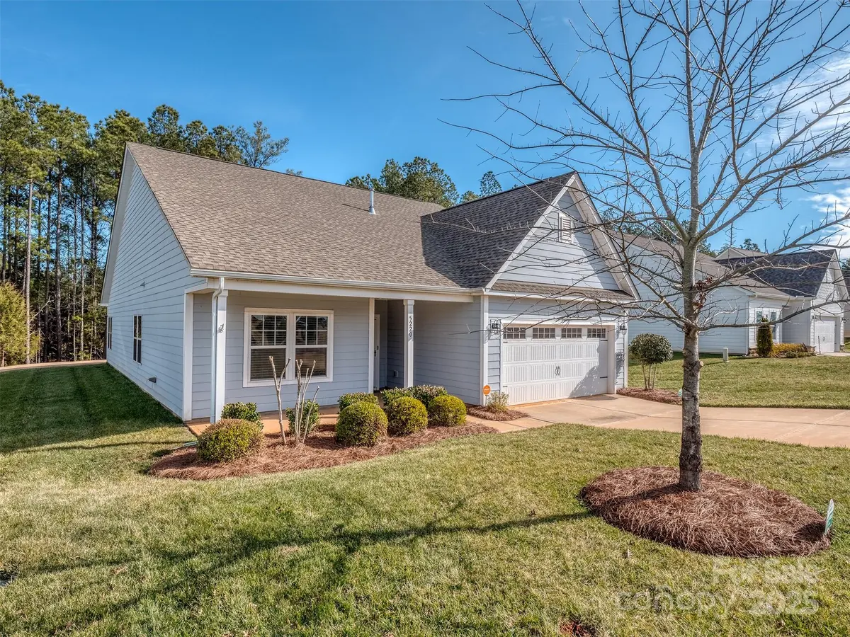 5220 Admirals LNDG, Lancaster, SC 29720