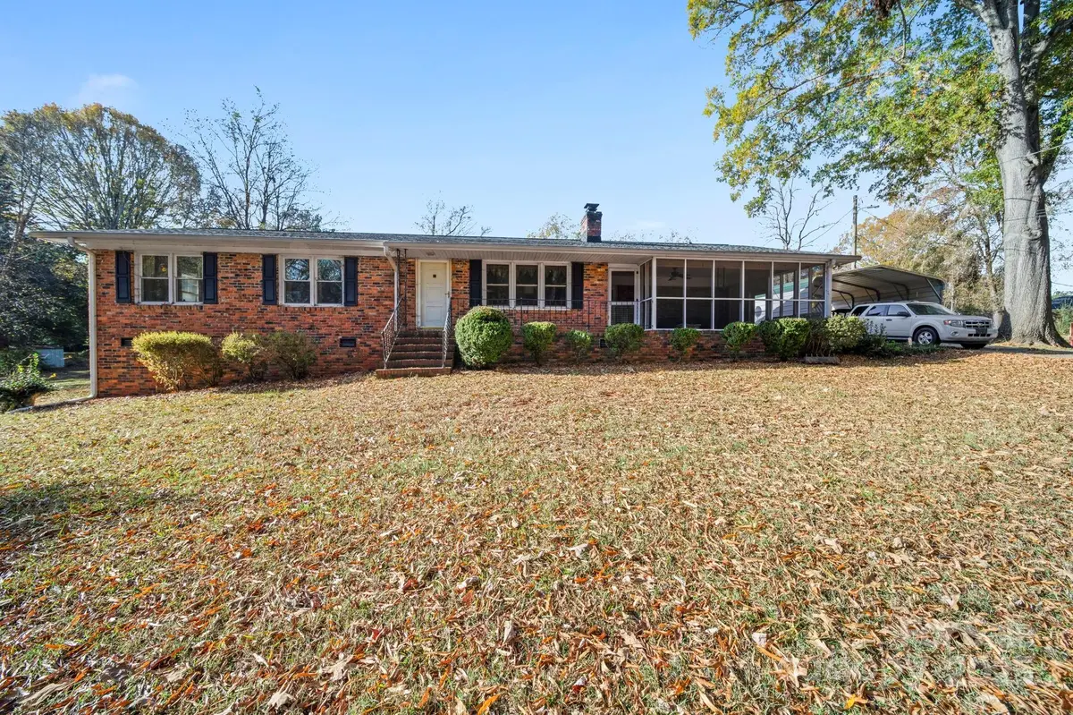 678 Wildwood DR, Rock Hill, SC 29730