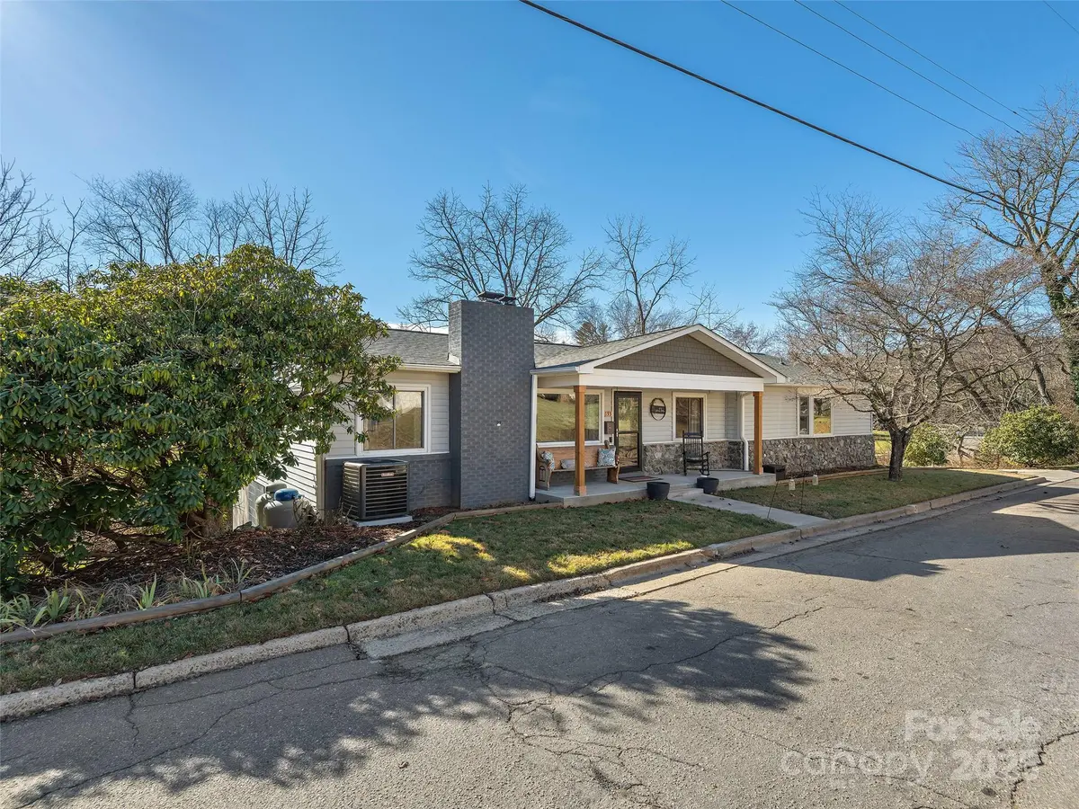 133 Axley ST, Canton, NC 28716
