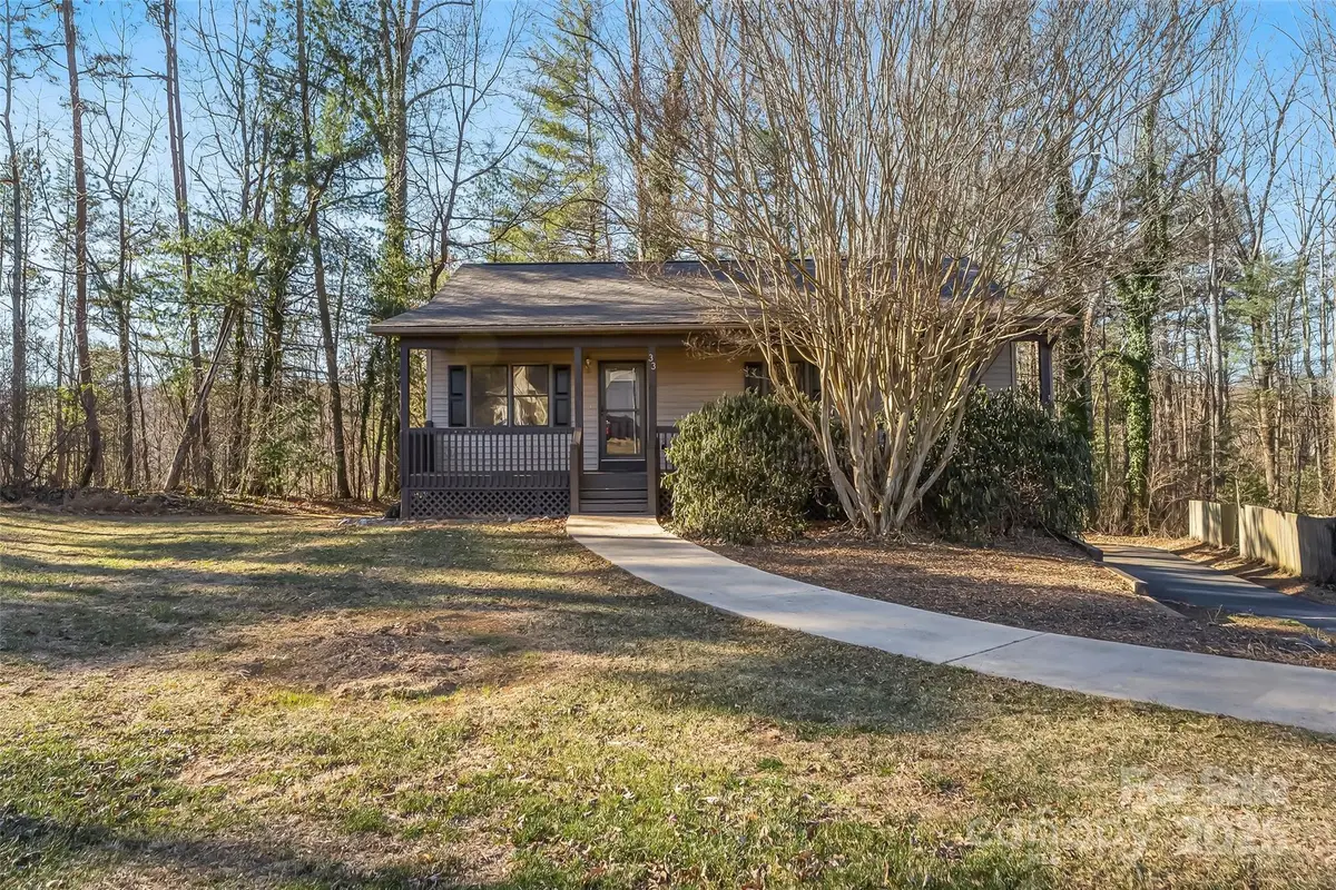 33 Ashwood DR, Asheville, NC 28803