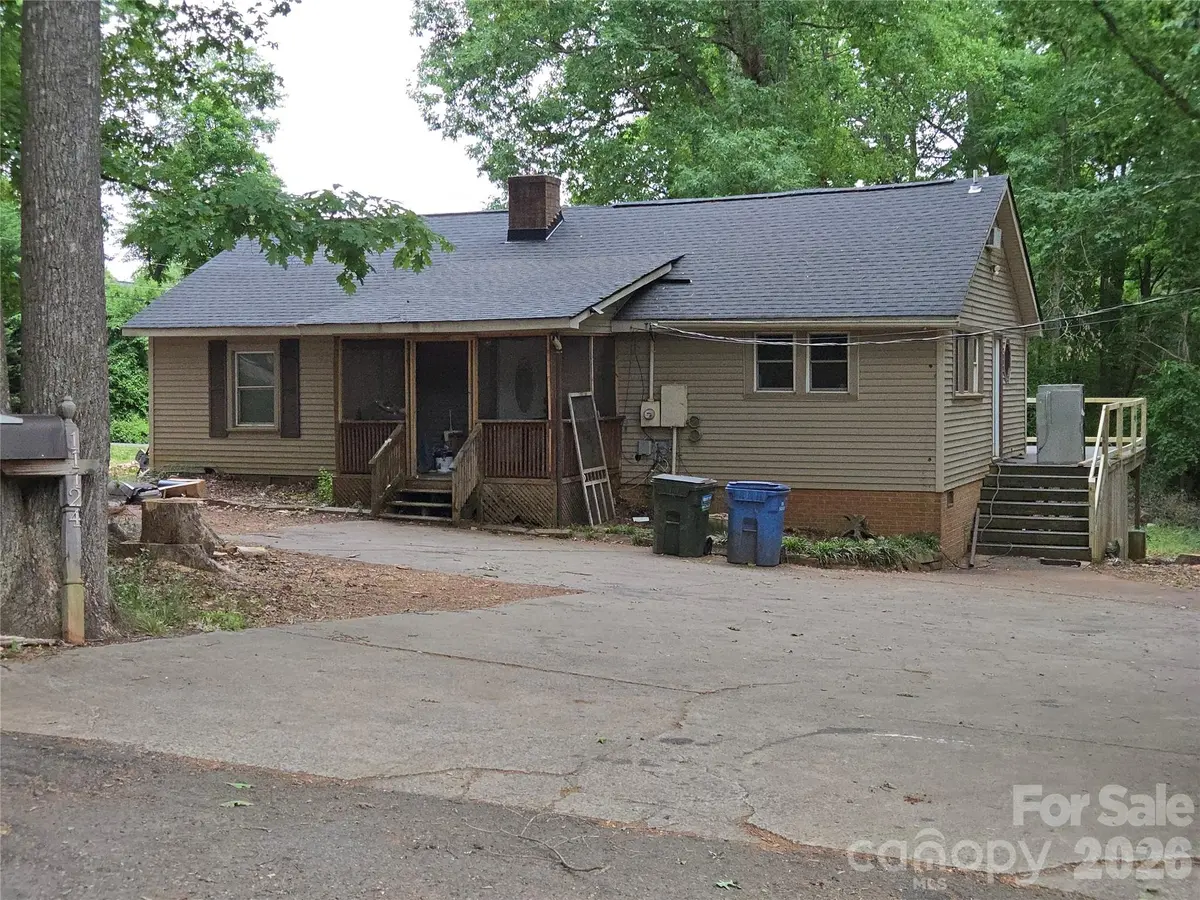 11124 Pine Grove AVE, Mint Hill, NC 28227