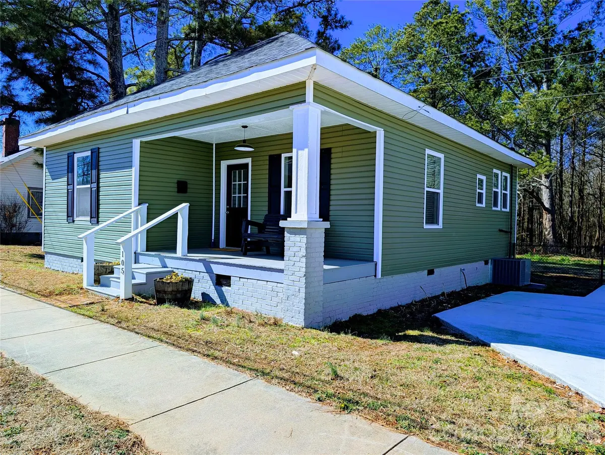 105 Ross Cannon ST, York, SC 29745