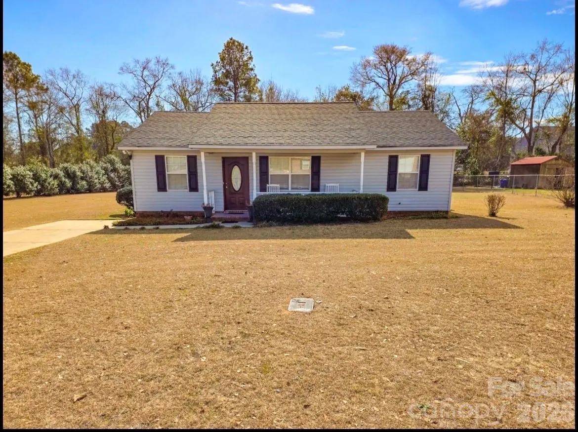 3313 Annie ST, Dalzell, SC 29040