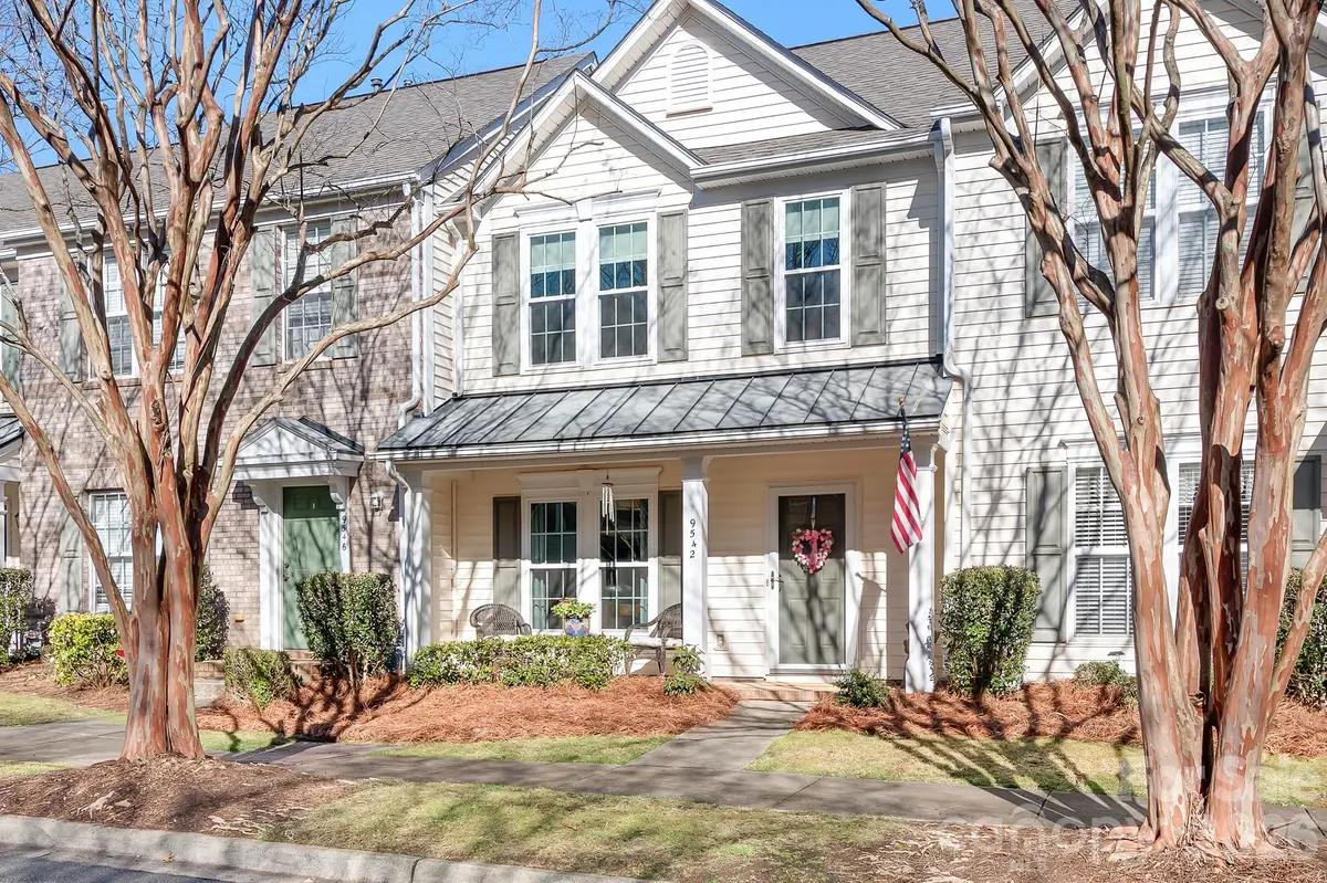 9542 Glenashley DR, Cornelius, NC 28031