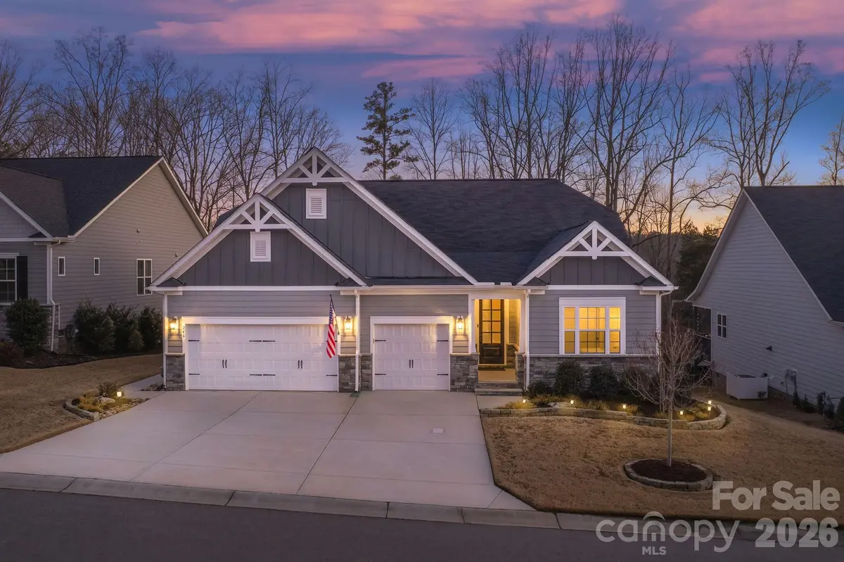 246 Broadleaf DR, Denver, NC 28037
