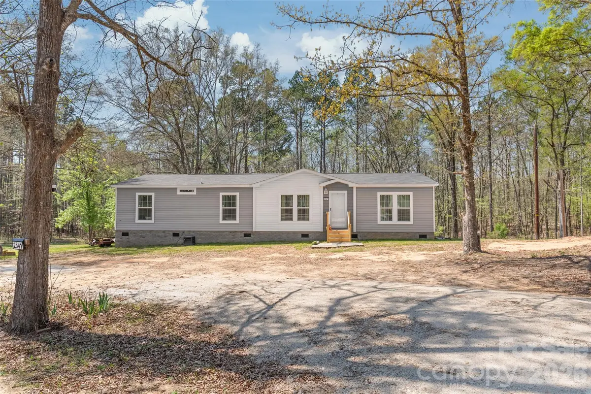 2541 Aldridge LN, Lancaster, SC 29720