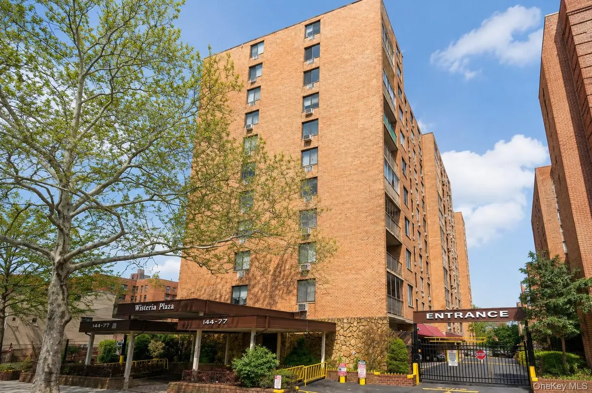 14477 Roosevelt AVE #8G, Flushing, NY 11354