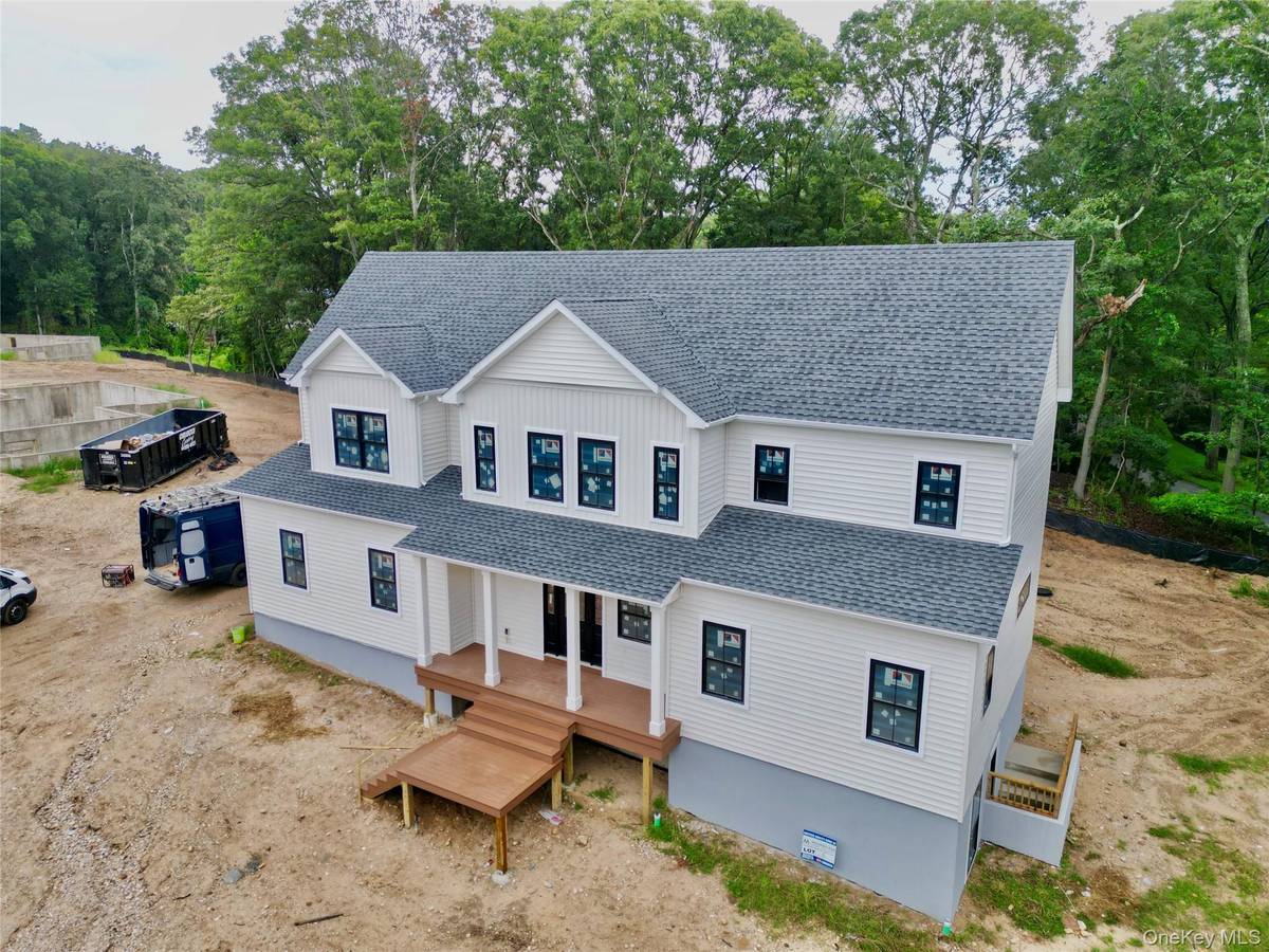 Lot 6 Pine Hill CT, Port Jefferson, NY 11777