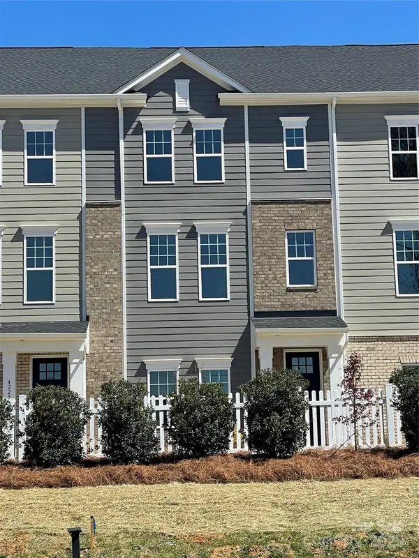 4227 S New Hope RD #10, Cramerton, NC 28032