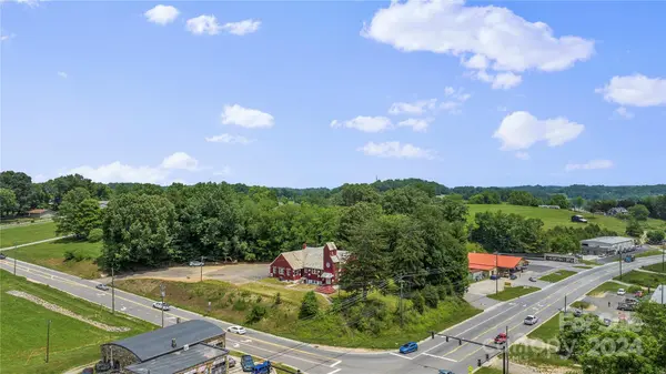 2755 New Leicester HWY, Leicester, NC 28748