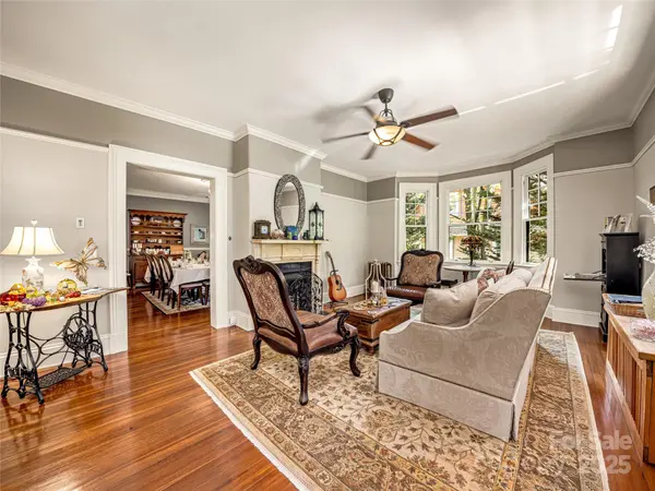 177 Cumberland AVE, Asheville, NC 28801