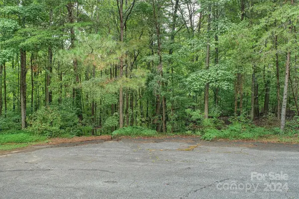 105 Ridgebrook DR, Mooresville, NC 28117