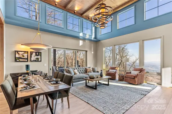 432 E Garden TRL, Hendersonville, NC 28792