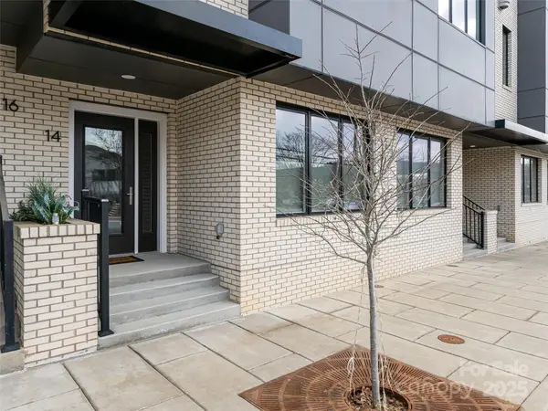 14 Bauhaus CT, Asheville, NC 28801