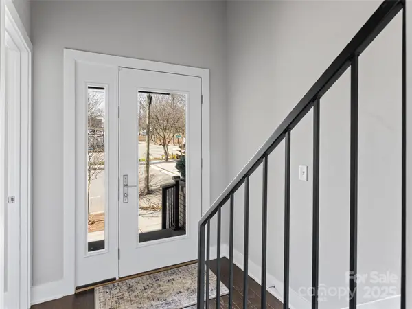 14 Bauhaus CT, Asheville, NC 28801