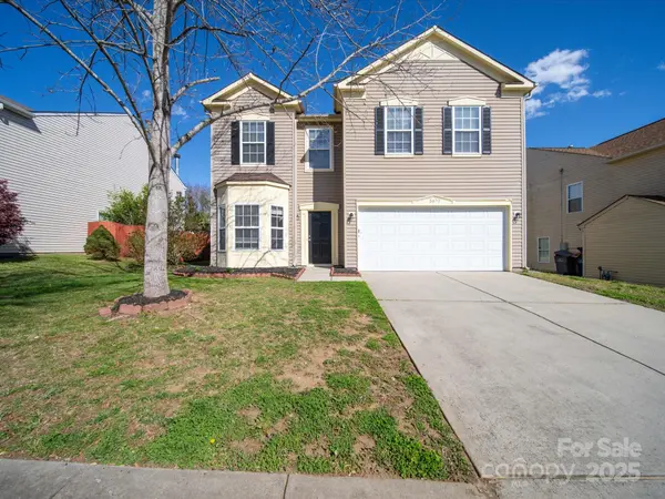 5670 Hammermill DR,  Harrisburg,  NC 28075