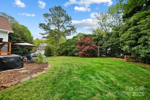 1214 Foxfield RD Waxhaw, NC 28173