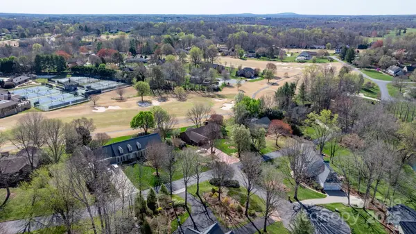 3730 Club House DR NE, Conover, NC 28613