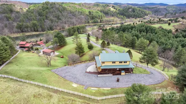 278 Annais DR, Crumpler, NC 28617