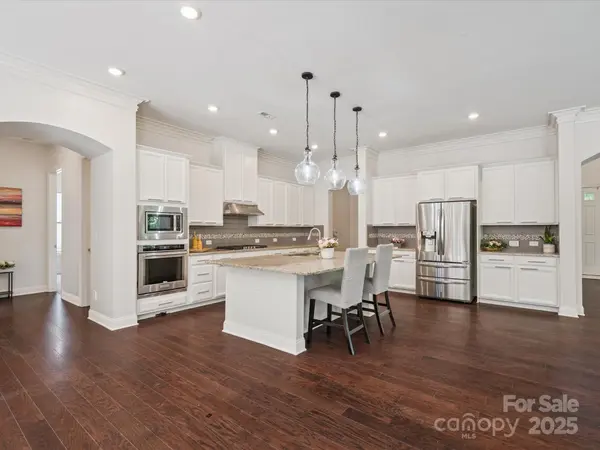 2751 Collaroy RD, Waxhaw, NC 28173