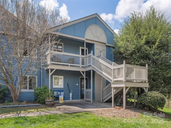 187 Tri Vista DR #6, Lake Junaluska, NC 28745