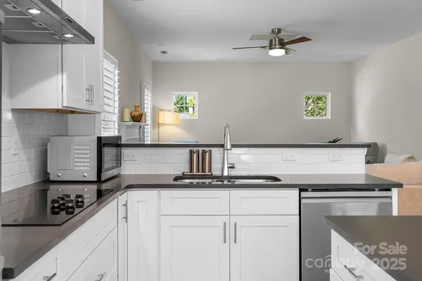 21907 Torrence Chapel RD, Cornelius, NC 28031
