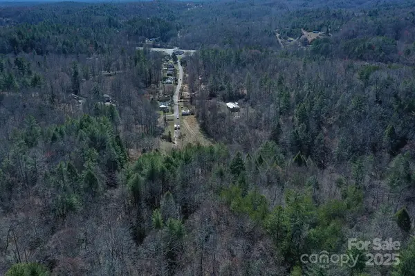 1511 Echo DR, Lenoir, NC 28645