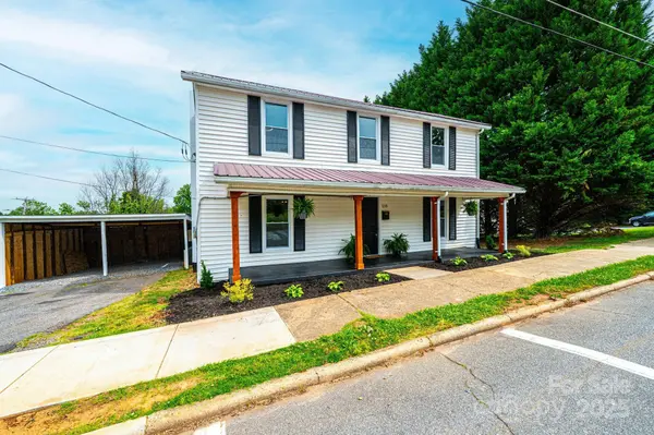 210 W 15th ST, Newton, NC 28658