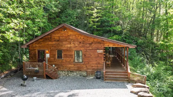 242 Eagles Roost RD, Bryson City, NC 28713