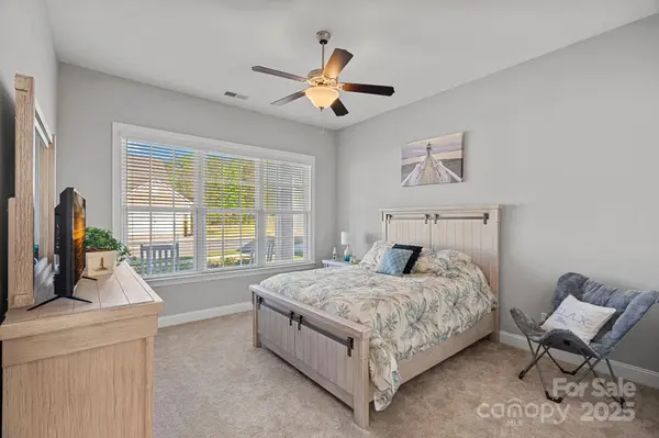 4532 Stellata LOOP, Sherrills Ford, NC 28673