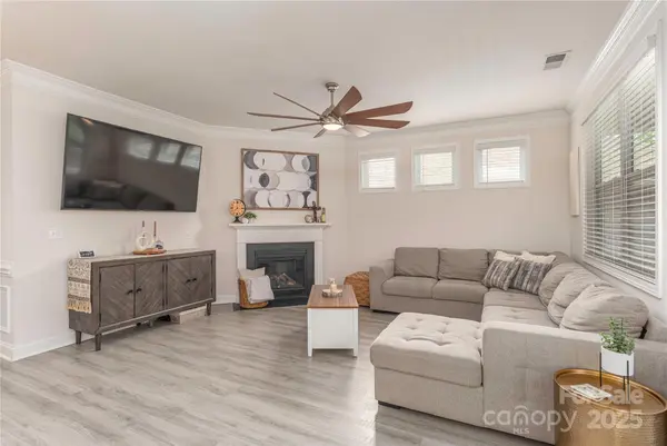 70 Rose Creek RD, Leicester, NC 28748