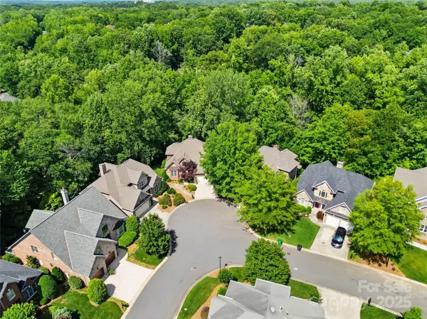10607 Newberry Park LN, Charlotte, NC 28277