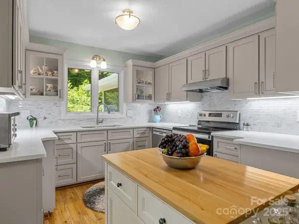 266 Case ST, Columbus, NC 28722
