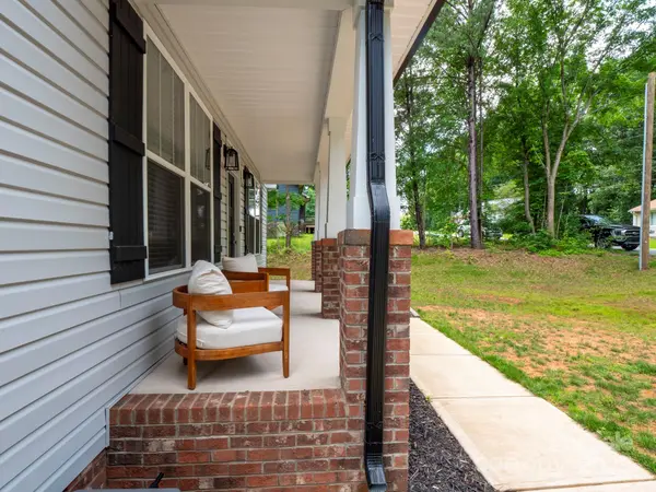 720 4th ST, Stanley, NC 28164