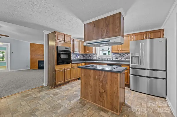 7011 S Providence RD, Waxhaw, NC 28173