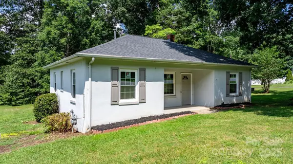 921 Spencer RD NE, Conover, NC 28613