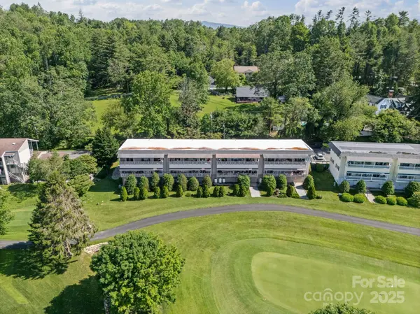 263 Fairway LN #H, Spruce Pine, NC 28777