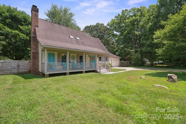 10206 Washam Potts RD, Cornelius, NC 28031