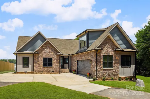5985 Natoma RD, Clover, SC 29710