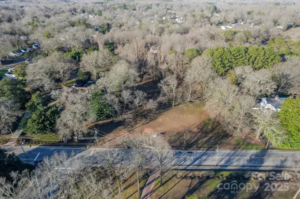 529 Winding Way WAY #8, Belmont, NC 28012