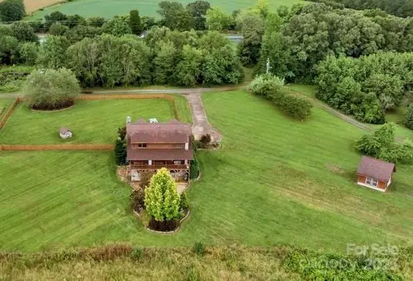112 Gene Mcgaha LN, Mooresboro, NC 28114