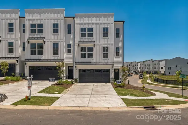 9212 Delancey LN #63, Concord, NC 28027