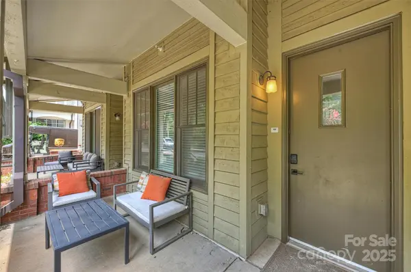 317 E Tremont AVE E #102, Charlotte, NC 28203