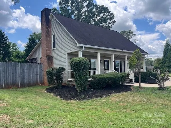 110 Shady Woods LN, Rutherfordton, NC 28139