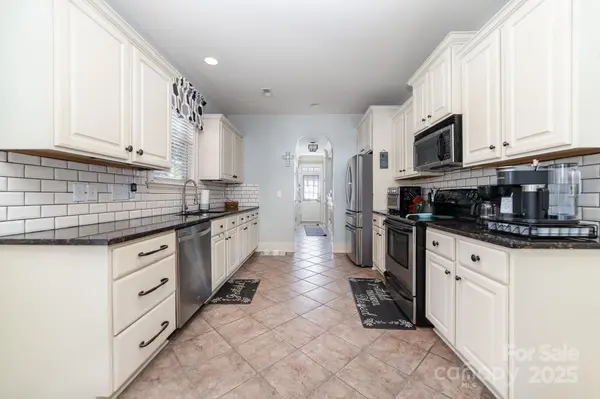 11640 Galashiels DR, Huntersville, NC 28078