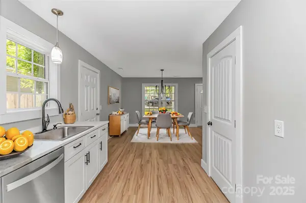 23 Gabe PL, Pawleys Island, SC 29585